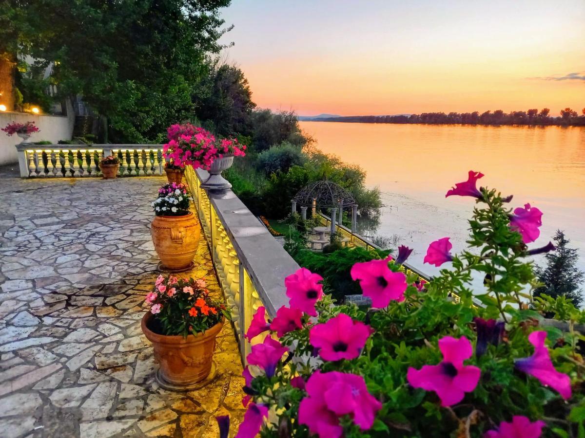 Vila Jugovo S Smederevo Esterno foto